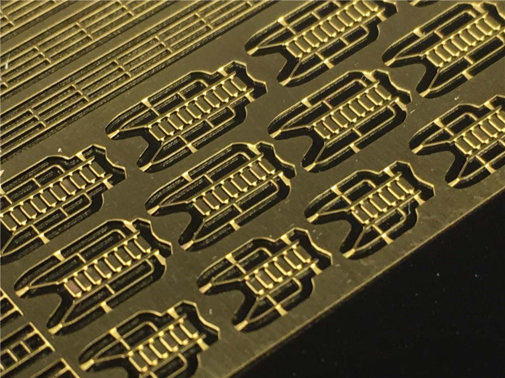 Foto-gravado pe corrimão & esc - Photo Etch Brass avaliação e preço