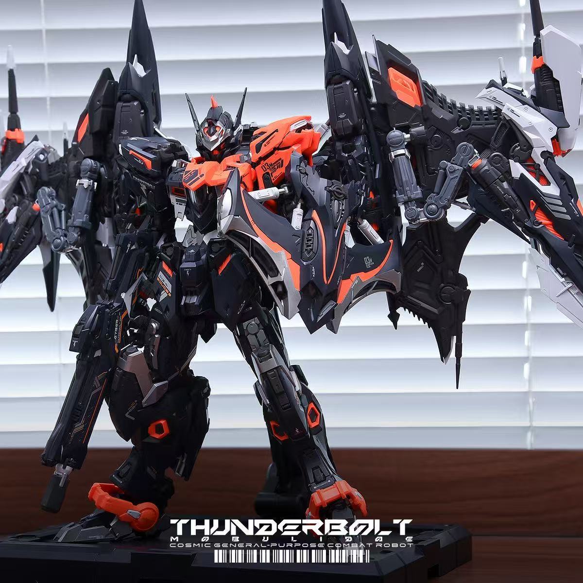 THUNDERBOLT MOBULIDAE 1/100 Br - Model Kit Infinite Dimension avaliação e preço