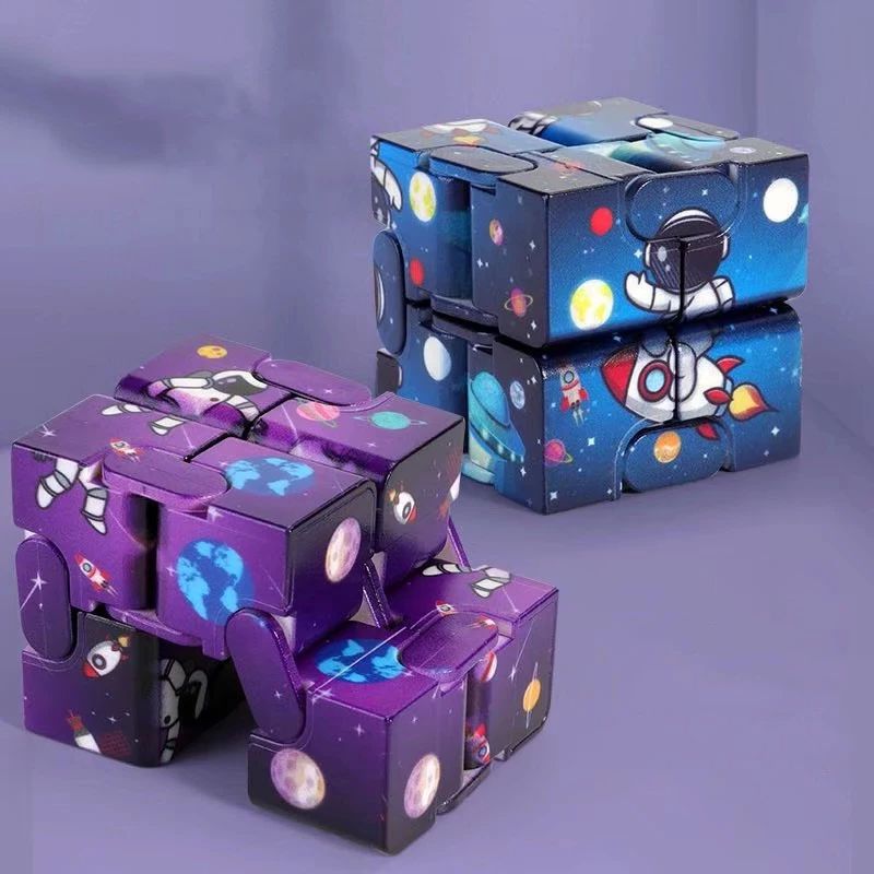 Cubo mágico infinado com céu e - Model Kit Infinite Dimension avaliação e preço